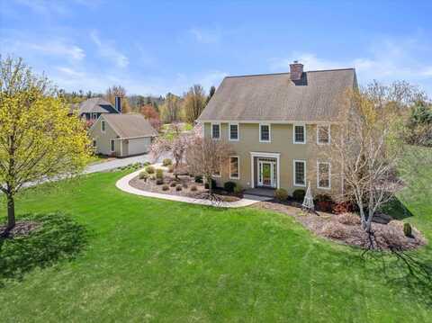 4795 Mallard Ct, Colgate, WI 53017