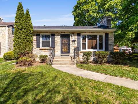 5744 N 39th St, Milwaukee, WI 53209