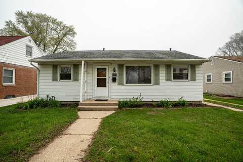 5934 N Lydell Ave, Whitefish Bay, WI 53217