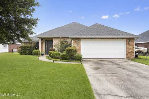 311 Pinecrest Boulevard, Long Beach, MS 39560