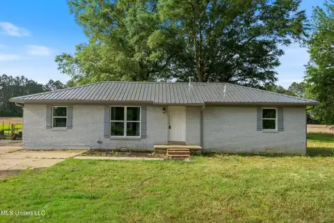 2363 Grass Pond Road, Hernando, MS 38632