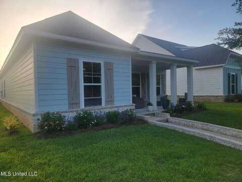 137 Grande View Drive, Biloxi, MS 39531