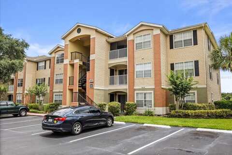 1979 SUMMER CLUB DRIVE, OVIEDO, FL 32765