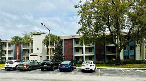 3 ESCONDIDO CIRCLE, ALTAMONTE SPRINGS, FL 32701
