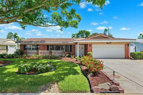 6365 32ND AVENUE N, Saint Petersburg, FL 33710