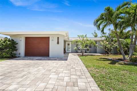 6841 ROXBURY DRIVE, SARASOTA, FL 34231
