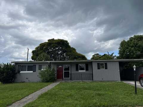 7903 HYDE PARK AVENUE, NORTH PORT, FL 34287