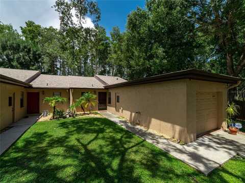 6201 AMARETTO LANE, TAMPA, FL 33634