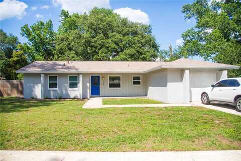 110 N ALDERWOOD STREET, WINTER SPRINGS, FL 32708