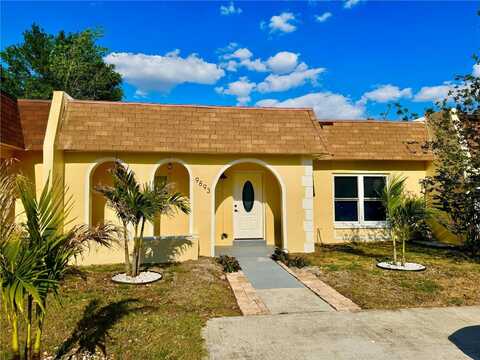 9893 86TH WAY N, SEMINOLE, FL 33777