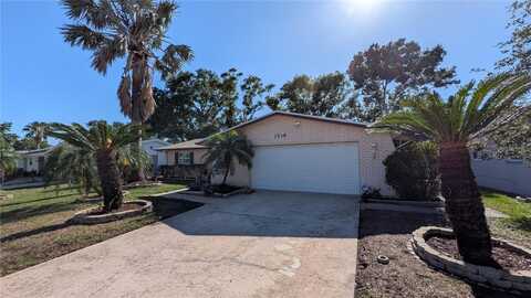 1538 S LAKE AVENUE, CLEARWATER, FL 33756