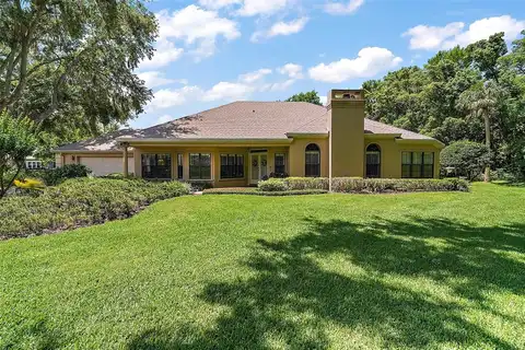 621 HIGH POINT DRIVE, MOUNT DORA, FL 32757