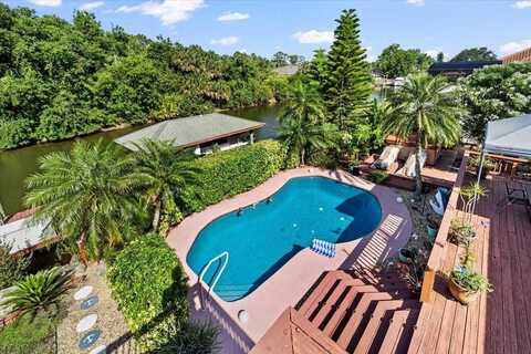 20 CRESCENT COURT N, PALM COAST, FL 32137