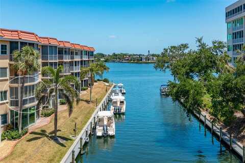1350 N PORTOFINO DRIVE, SARASOTA, FL 34242