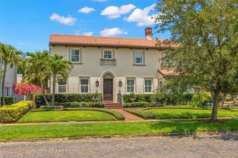 455 18TH AVENUE NE, Saint Petersburg, FL 33704