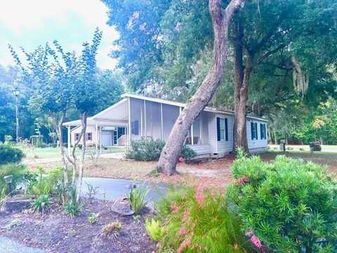 7112 PINE NEEDLE LANE, BROOKSVILLE, FL 34601