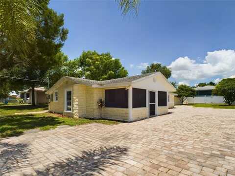 617 LIME STREET, AUBURNDALE, FL 33823
