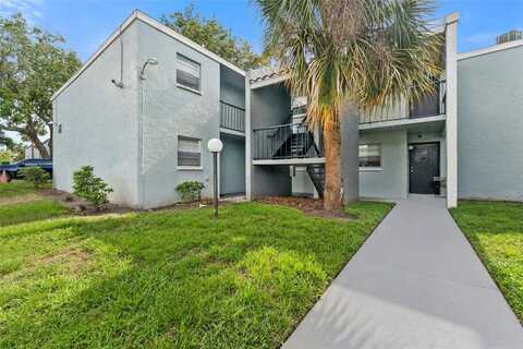 2840 SOMERSET PARK DRIVE, TAMPA, FL 33613