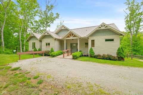 496 Upper Schooner Road, Nashville, IN 47448