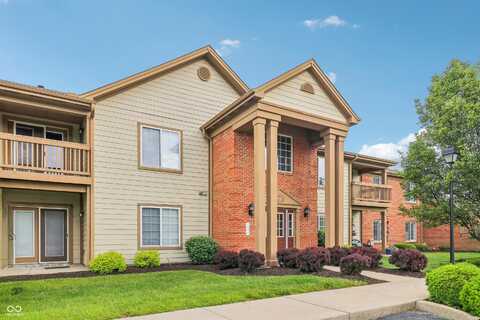 8910 Hunters Creek Drive, Indianapolis, IN 46227
