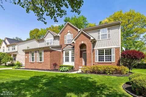 15548 Brookstone, Clinton Township, MI 48035