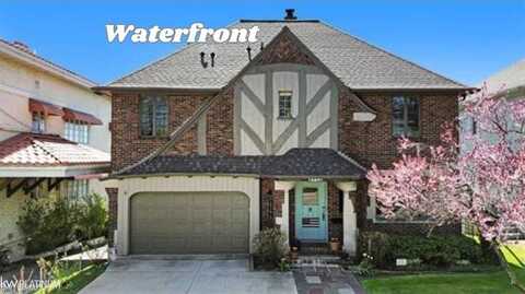 2758 Military, Port Huron, MI 48060