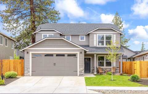619 N Willitts Street, Sisters, OR 97759