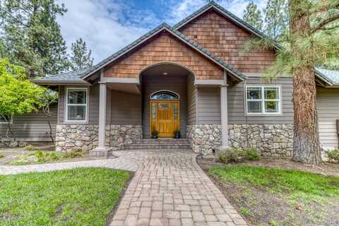 3290 NW Massey Drive, Bend, OR 97703