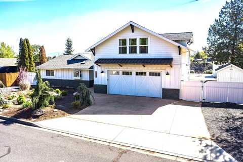 1408 NW Rimrock Drive, Redmond, OR 97756