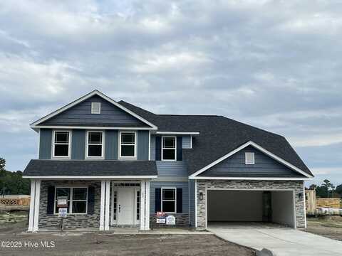 102 Oxford Court, La Grange, NC 28551