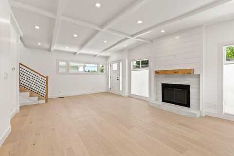 717 Bay AVE, CAPITOLA, CA 95010