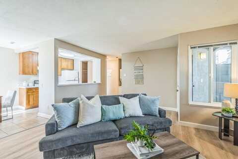 6 Lancaster CIR 114, BAY POINT, CA 94565