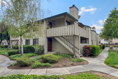 1467 Alma LOOP, SAN JOSE, CA 95125