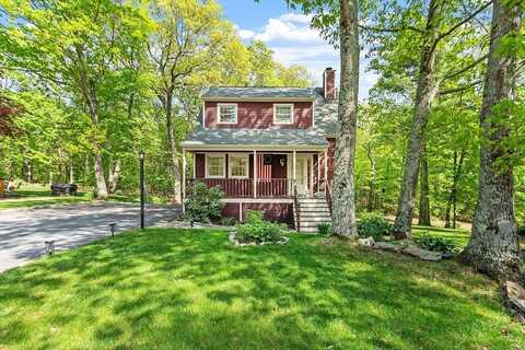 75 Bolton Woods Way, Bolton, MA 01740