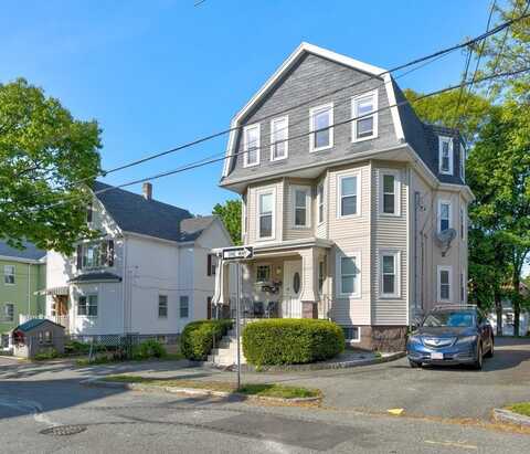 90 Safford St, Quincy, MA 02170