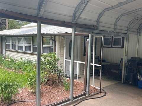 3 Willow Circle, Brimfield, MA 01010