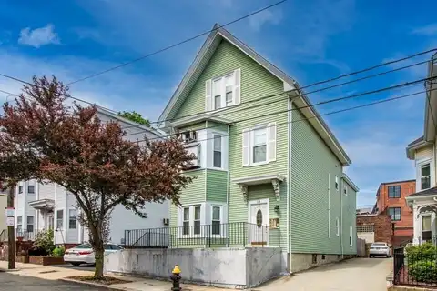 15 Grant St, Boston, MA 02125