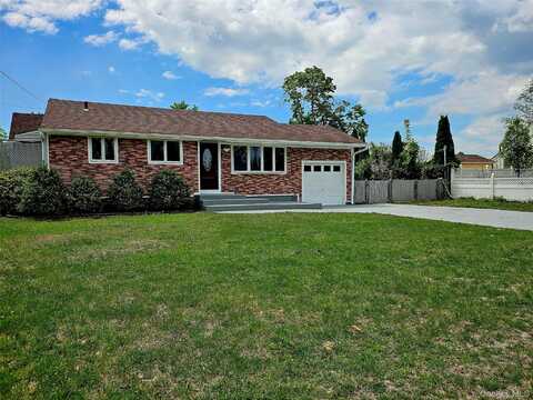 30 Eugene Drive, Kings Park, NY 11754