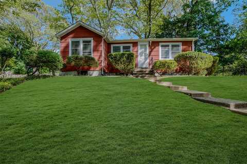 104 Maple Road, Rocky Point, NY 11778