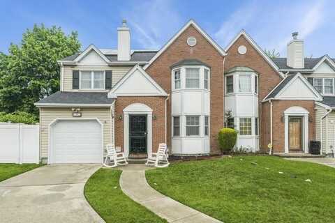 17 Bayview Court, Inwood, NY 11096