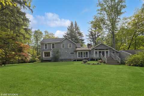 33 Mile Road, Montebello, NY 10901