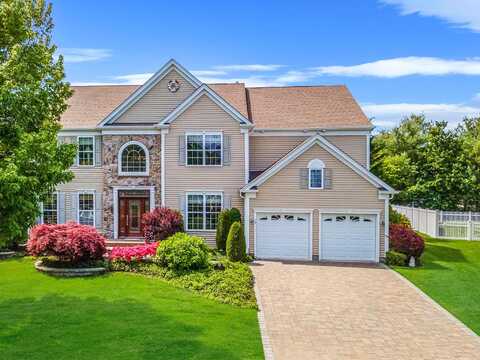 29 Pinehurst Drive, Mount Sinai, NY 11766