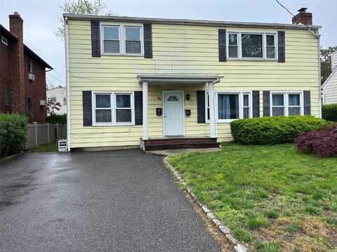 54 Hickory Road, Port Washington, NY 11050