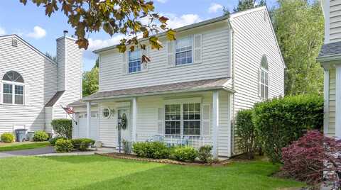 12 Woodchuck Trail, Coram, NY 11727