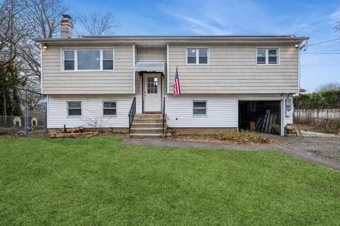 101 Monroe Street, Amityville, NY 11701
