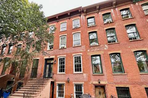 423 Clermont Avenue, Brooklyn, NY 11238