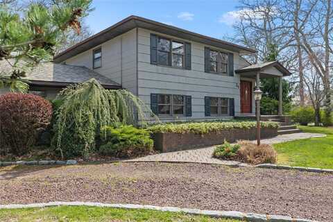 24 Brushwood Court, East Islip, NY 11730