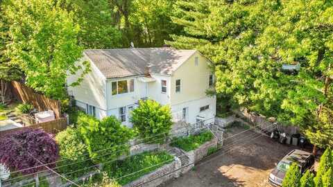 34 Aka 172 Linn Place, Yonkers, NY 10705