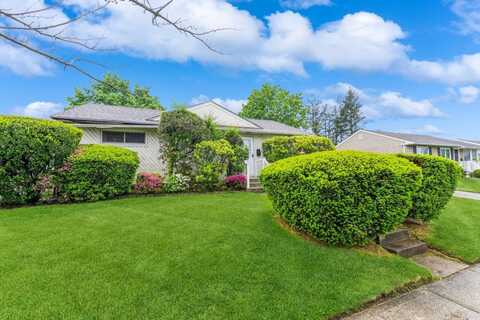 769 Anderson Avenue, Franklin Square, NY 11010