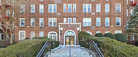 12 Hamilton, Garden City, NY 11530